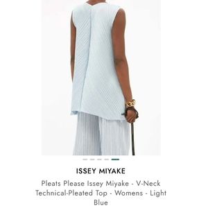 PLEATS PLEASE ISSEY MIYAKE TECHNICAL PLEATED TOP